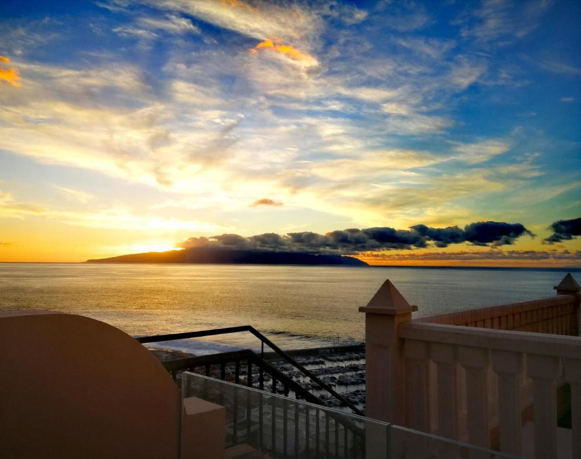 Vivienda Vacacional Sunset Los Gigantes Santiago del Teide Esterno foto