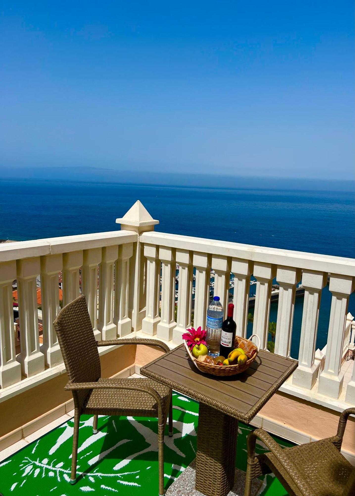 Vivienda Vacacional Sunset Los Gigantes Santiago del Teide Esterno foto